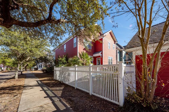 400 Hydrangea Street, Summerville, SC 29483