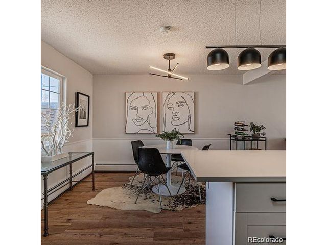 3078 S Delaware St, Englewood, CO 80110