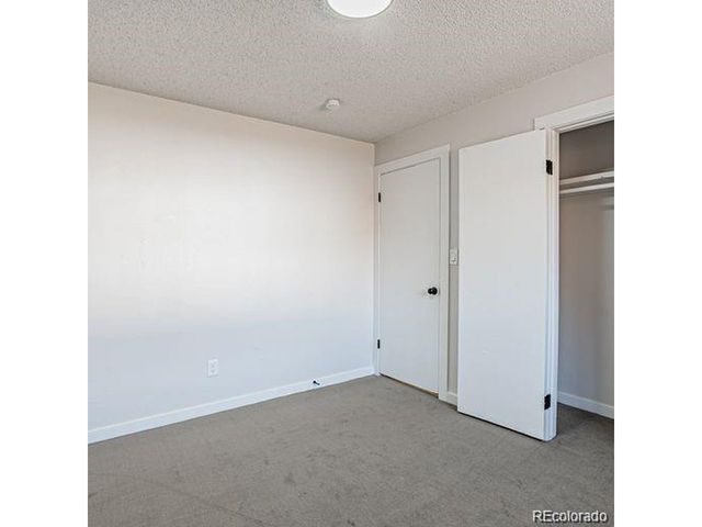 3078 S Delaware St, Englewood, CO 80110