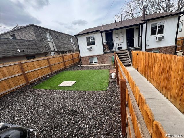 3078 S Delaware St, Englewood, CO 80110