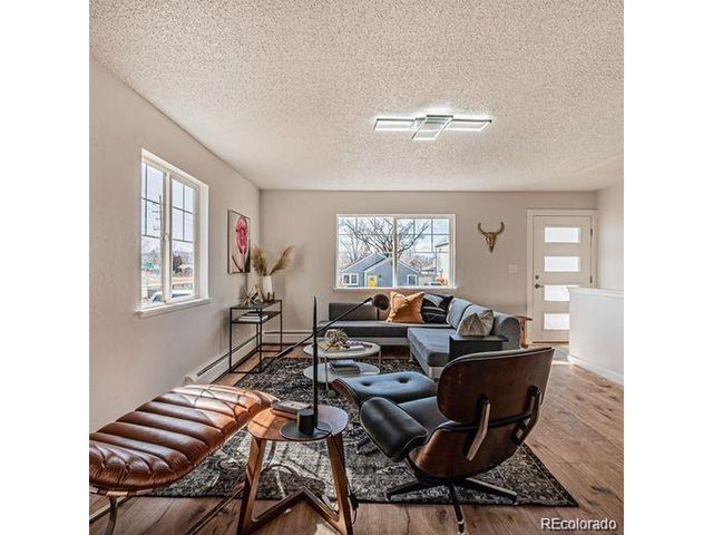 3078 S Delaware St, Englewood, CO 80110