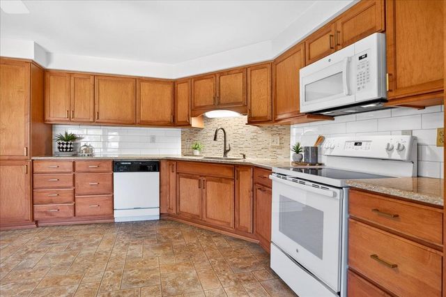 14822 N Gleneden St, Spokane, WA 99208