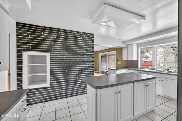 8118 Erie Street, Sylvania, OH 43560