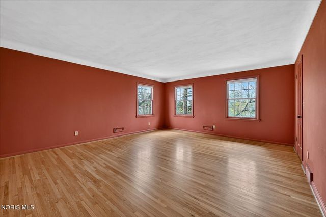 8118 Erie Street, Sylvania, OH 43560