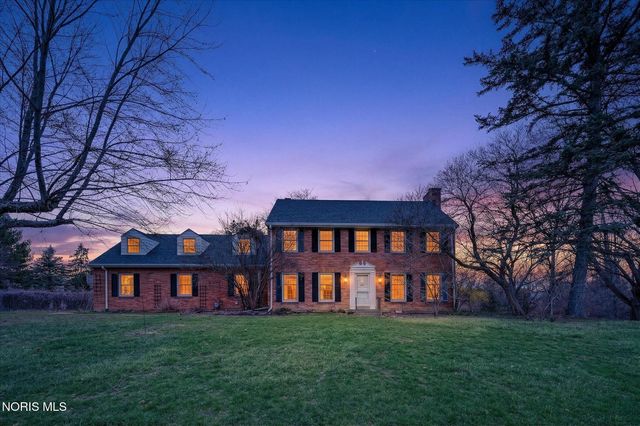 8118 Erie Street, Sylvania, OH 43560