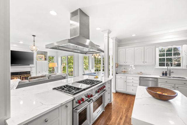 524 Turtle Creek Dr, Brentwood, TN 37027