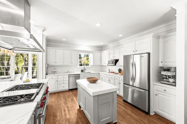 524 Turtle Creek Dr, Brentwood, TN 37027