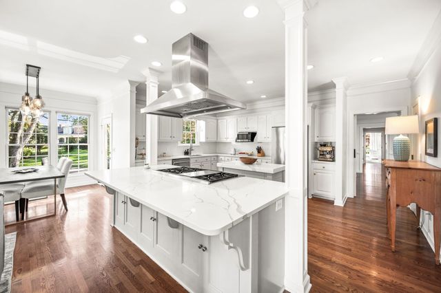 524 Turtle Creek Dr, Brentwood, TN 37027