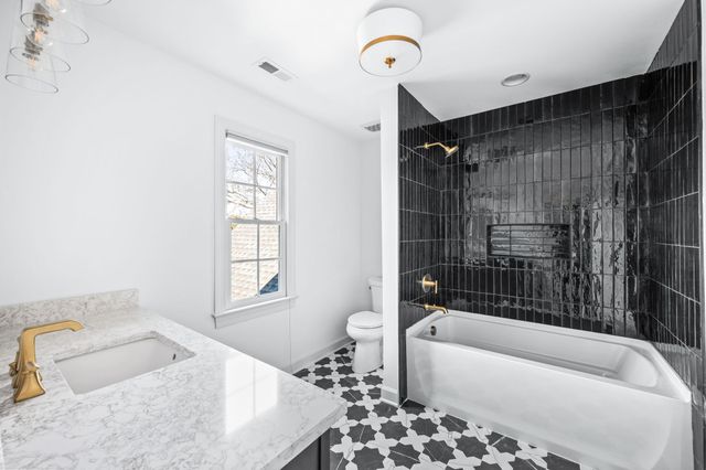 524 Turtle Creek Dr, Brentwood, TN 37027