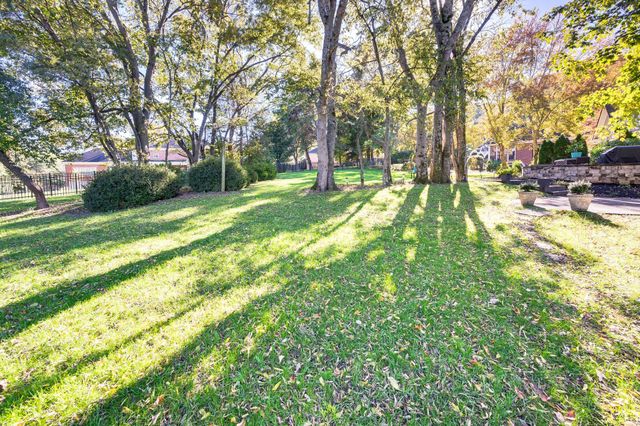 524 Turtle Creek Dr, Brentwood, TN 37027