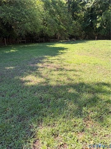 2984 Rolfe Hwy, Dendron, VA 23839