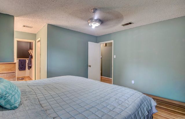 1038 Grayland Drive, Jacksonville, AR 72076
