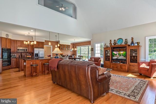 8466 AVELEY FARM RD, Easton, MD 21601