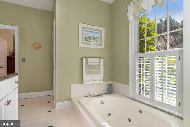 8466 AVELEY FARM RD, Easton, MD 21601