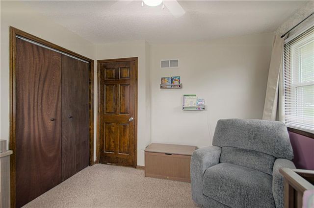 3008 S Cochise Drive, Independence, MO 64057