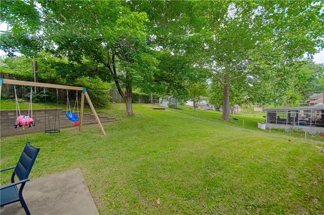 3008 S Cochise Drive, Independence, MO 64057