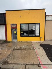 16046 E 8 Mile Road, Detroit, MI 48205