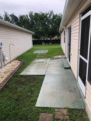 2566 HIALEAH AVENUE, The Villages, FL 32162