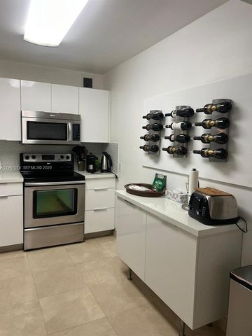 100 Bayview Dr 1903, Sunny Isles Beach, FL 33160