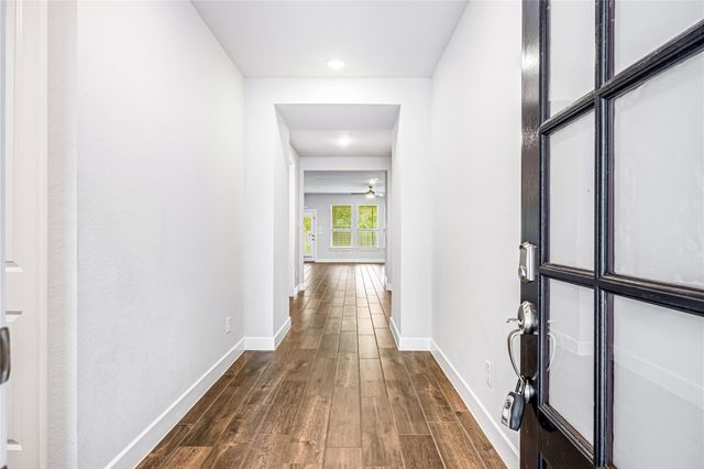 97 Cedar Hammock Trail, Tomball, TX 77375