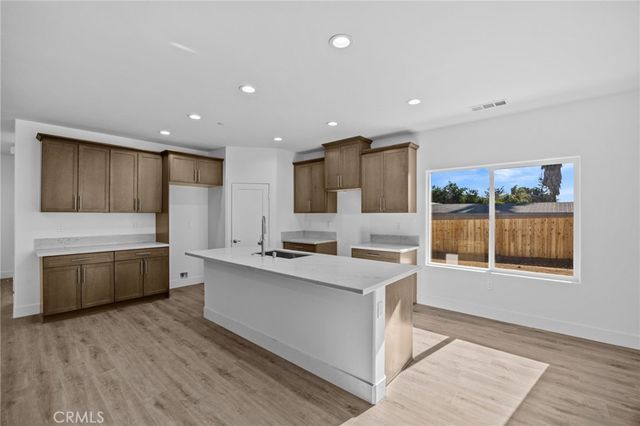 683 Park, Banning, CA 92220