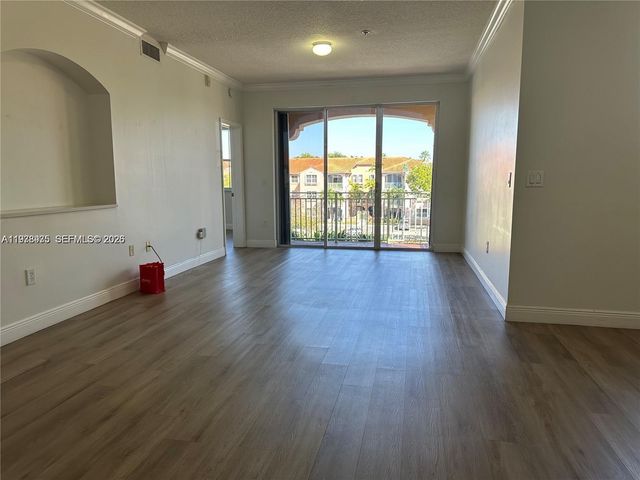 6440 NW 114th Ave 432, Doral, FL 33178