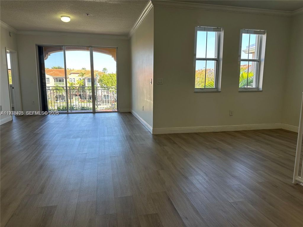 6440 NW 114th Ave 432, Doral, FL 33178