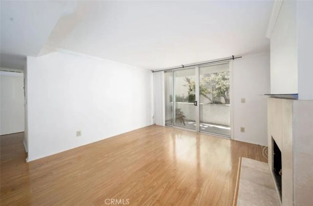 5325 Newcastle 108, Encino, CA 91316