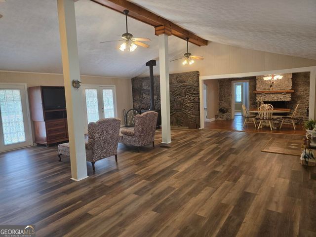 7680 Banks Mill Road, Douglasville, GA 30135