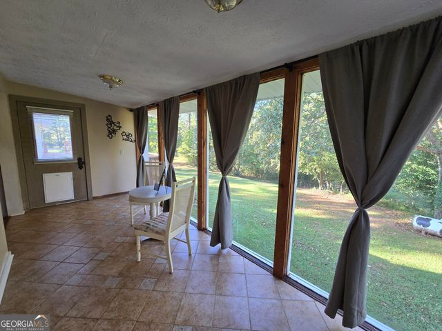 7680 Banks Mill Road, Douglasville, GA 30135