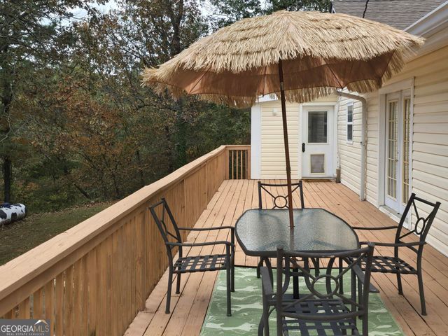 7680 Banks Mill Road, Douglasville, GA 30135