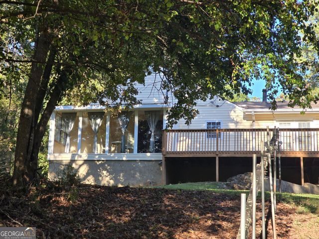 7680 Banks Mill Road, Douglasville, GA 30135