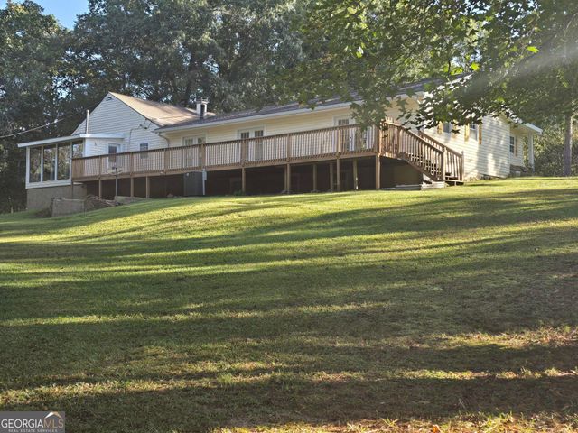 7680 Banks Mill Road, Douglasville, GA 30135