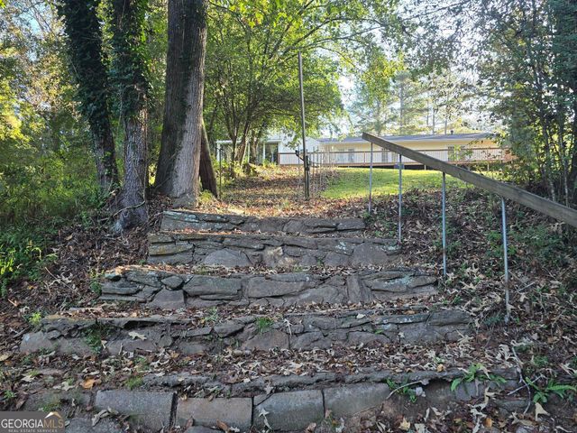 7680 Banks Mill Road, Douglasville, GA 30135