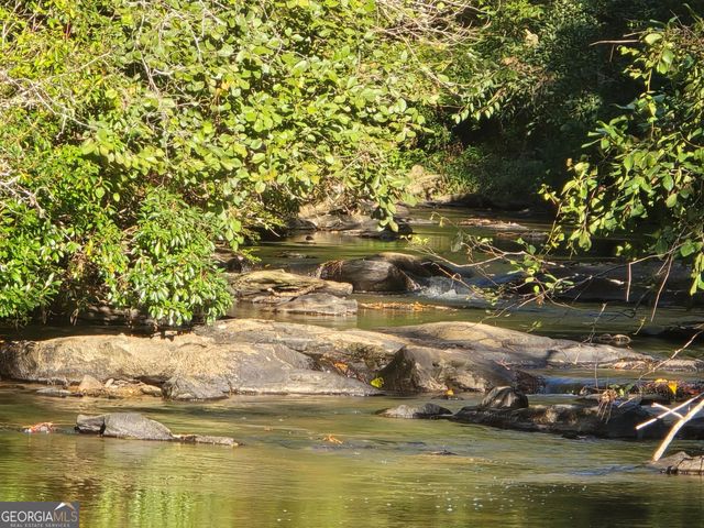 7680 Banks Mill Road, Douglasville, GA 30135