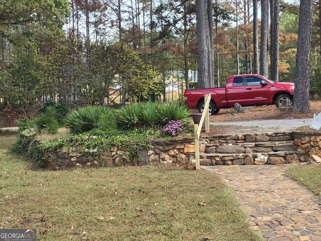 7680 Banks Mill Road, Douglasville, GA 30135