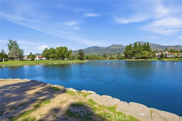 46 Calle De Los Ninos, Rancho Santa Margarita, CA 92688