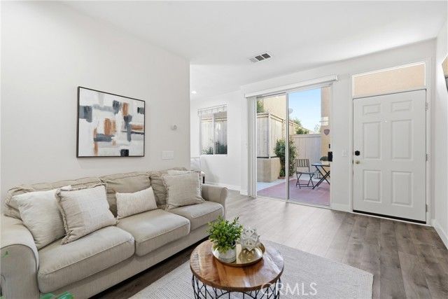 46 Calle De Los Ninos, Rancho Santa Margarita, CA 92688