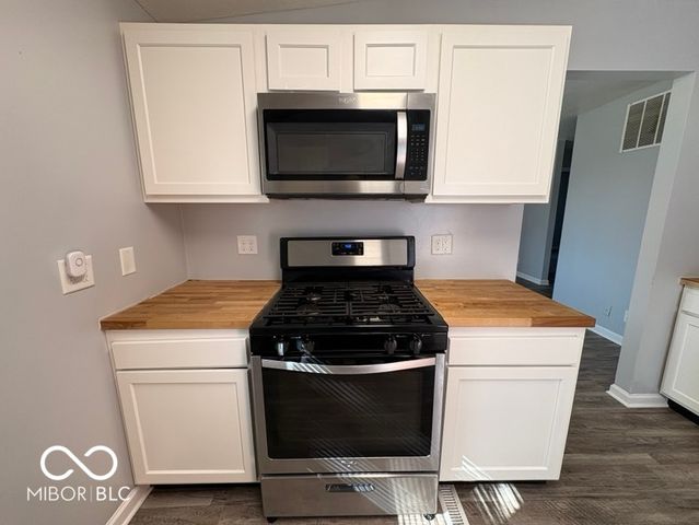 5219 N Sadlier Drive, Indianapolis, IN 46226