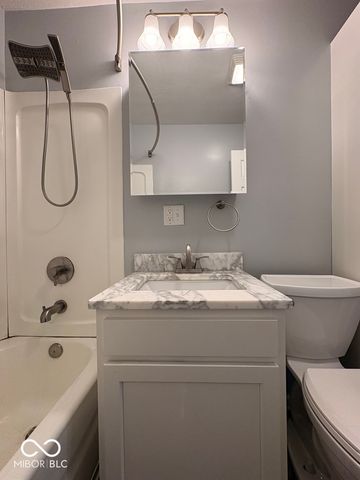 5219 N Sadlier Drive, Indianapolis, IN 46226