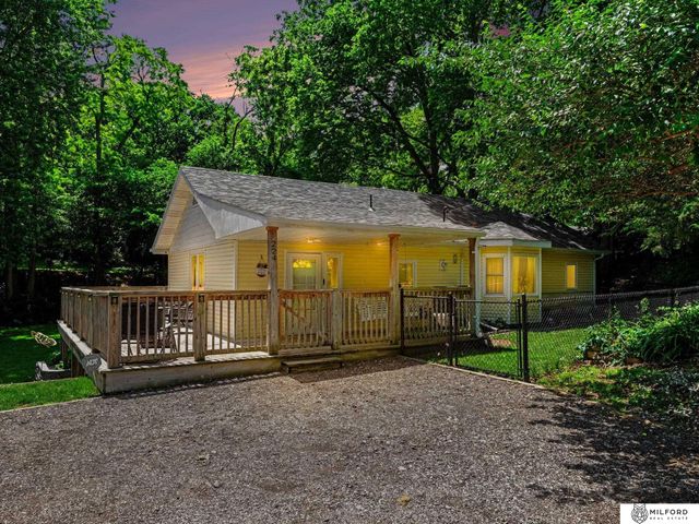 224 S 11 Street, Plattsmouth, NE 68048
