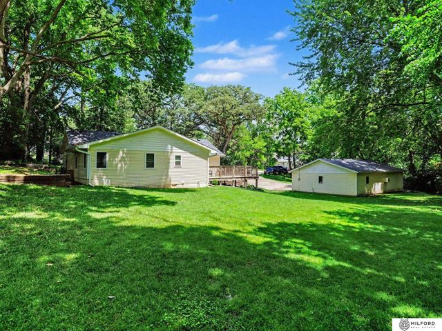 224 S 11 Street, Plattsmouth, NE 68048