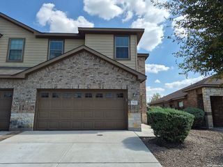 522 Creekside Circle, New Braunfels, TX 78130