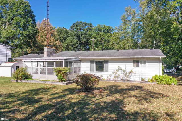 1203 Pickwick Place, Flint Twp, MI 48507