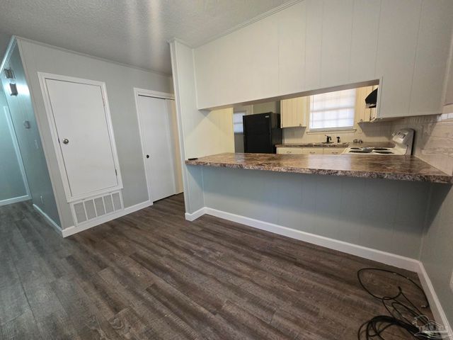 4609 Saufley Field Rd A, Pensacola, FL 32526