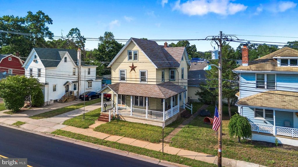 709 BRIDGEBORO ST, RIVERSIDE, NJ 08075 — exterior