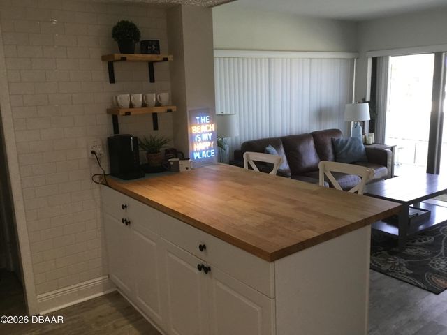 1571 S Atlantic Ave Apt 212, New Smyrna Beach, FL 32169