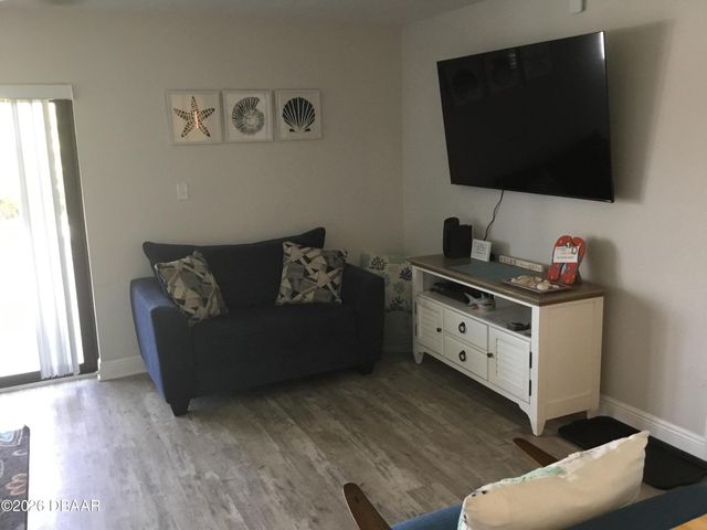 1571 S Atlantic Ave Apt 212, New Smyrna Beach, FL 32169