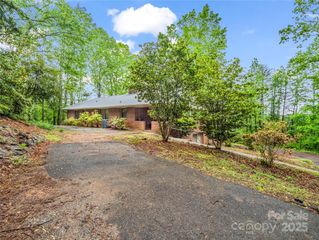 200 Little Wings Mountain Road, Columbus, NC 28722