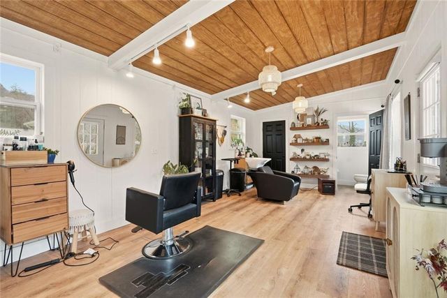 21 McIntosh Lane, Rabun Gap, GA 30568